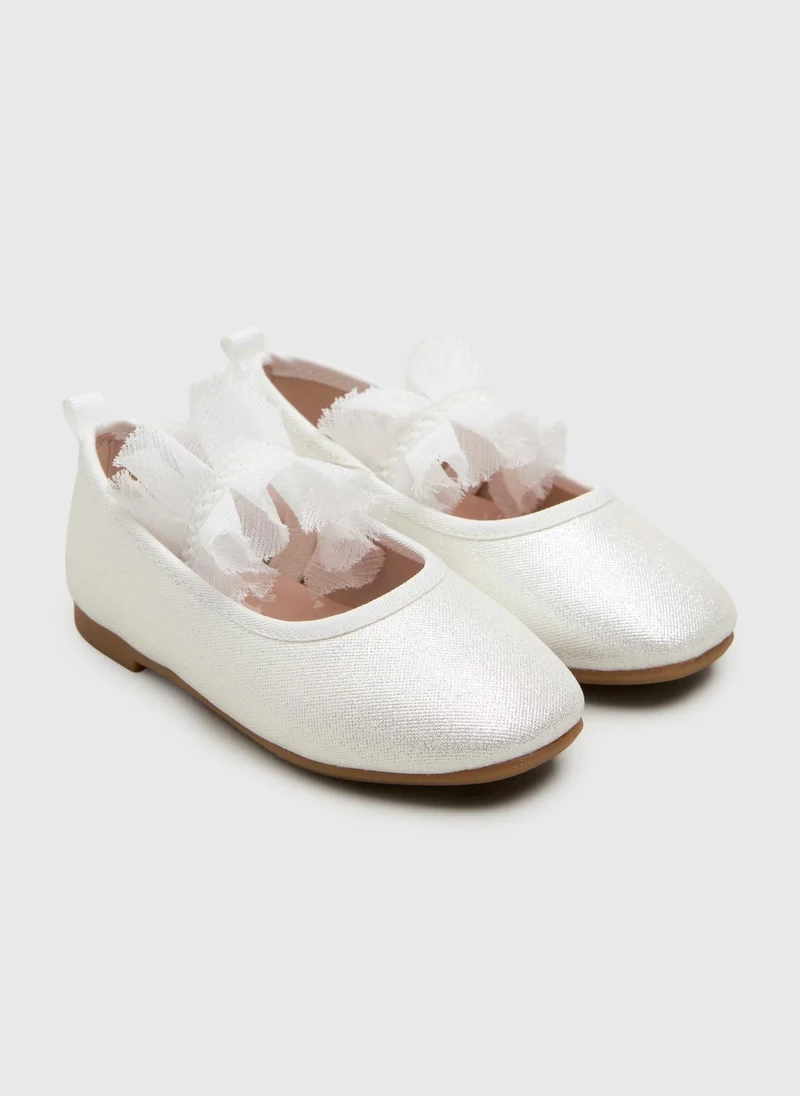 ماتلان Girls White Ruffle Ballet Shoes